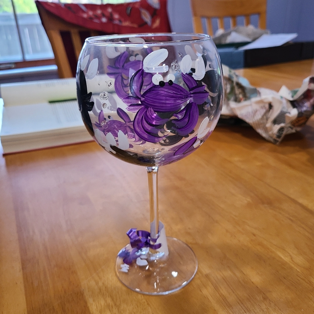 Hand-Painted Wine Glass - purple and black crabs